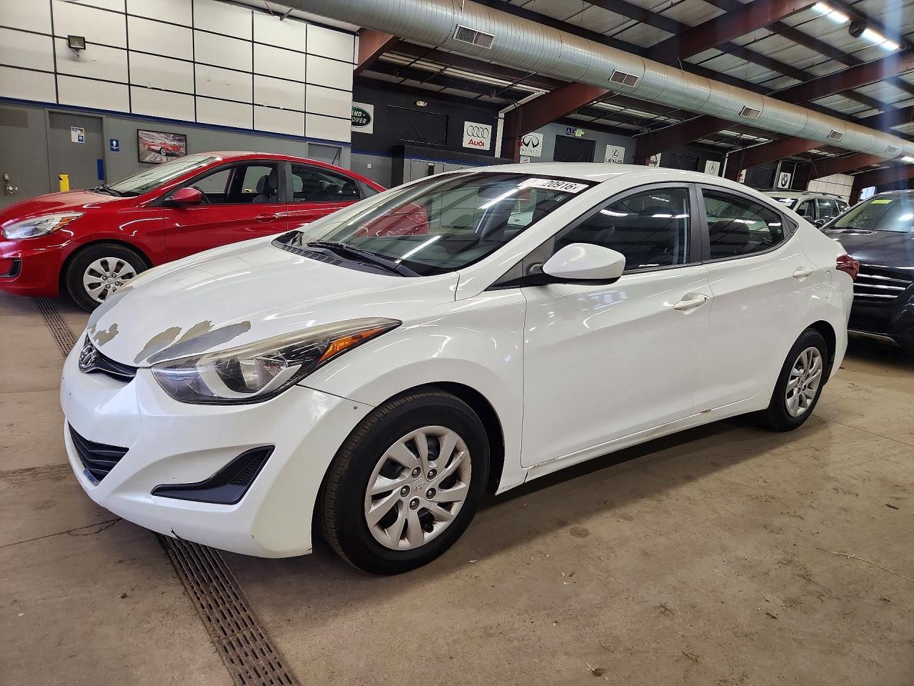 2016 HYUNDAI ELANTRA SE | 5NPDH4AEXGH677694 | UPCARS