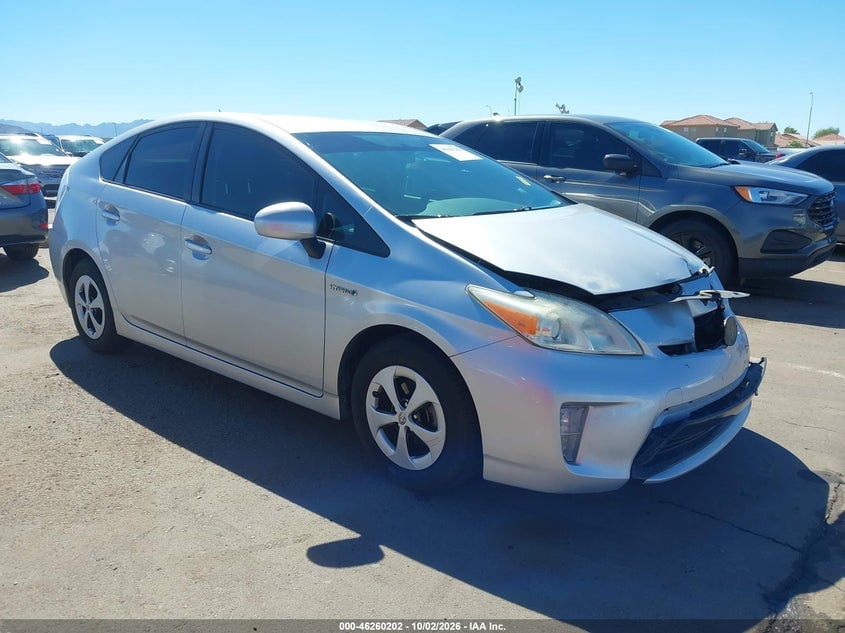 2014 TOYOTA PRIUS TWO | JTDKN3DUXE1804381 | UPCARS