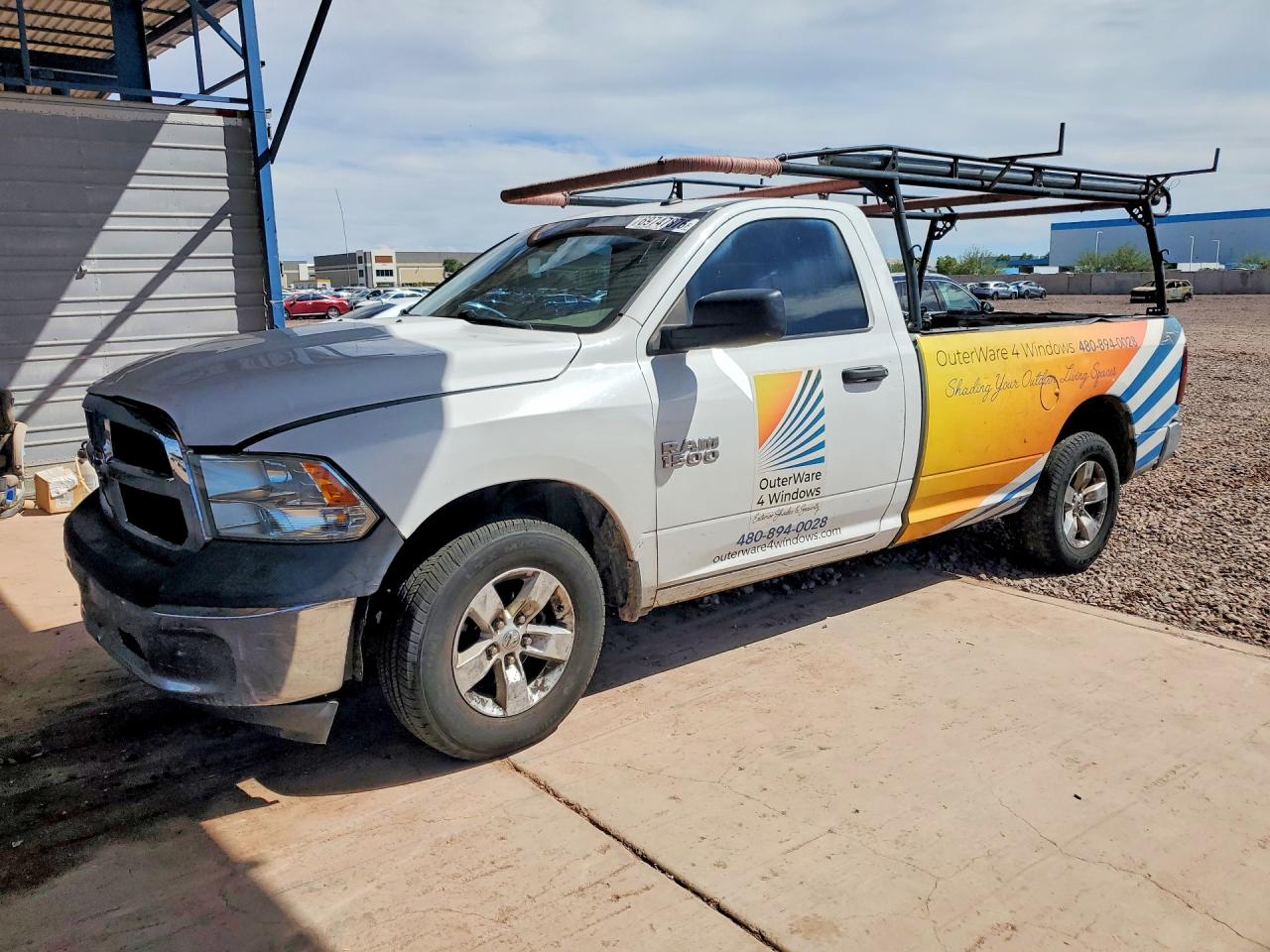 2015 RAM 1500 ST | 3C6JR6DGXFG631094 | UPCARS