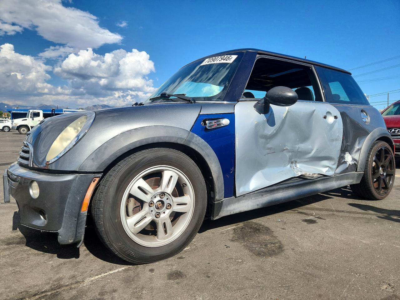 2006 MINI COOPER S | WMWRE33576TJ37894 | UPCARS