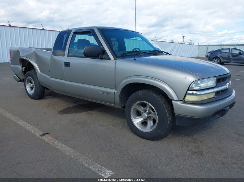 2002 CHEVROLET S-10 LS | 1GCCS195828250053 | UPCARS
