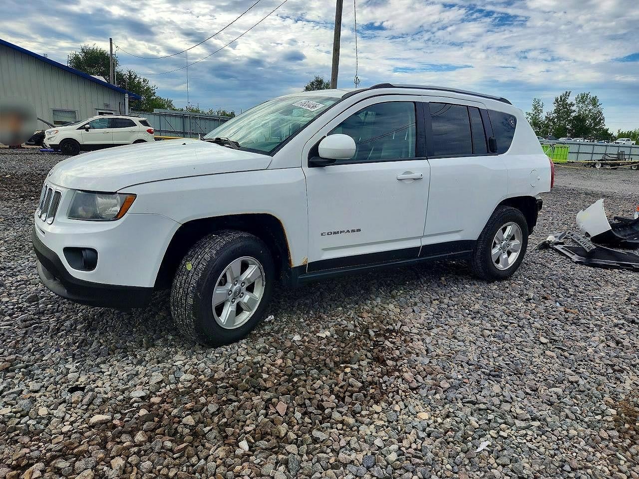 2016 JEEP COMPASS LATITUDE | 1C4NJCEB9GD542960 | UPCARS