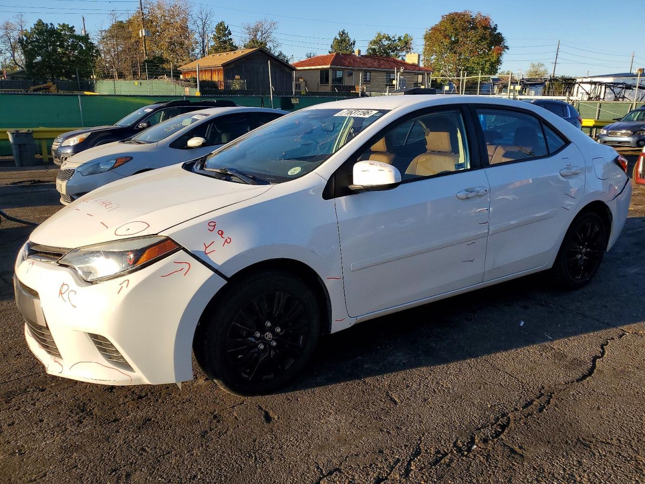 2015 TOYOTA COROLLA LE | 5YFBURHE2FP262134 | UPCARS