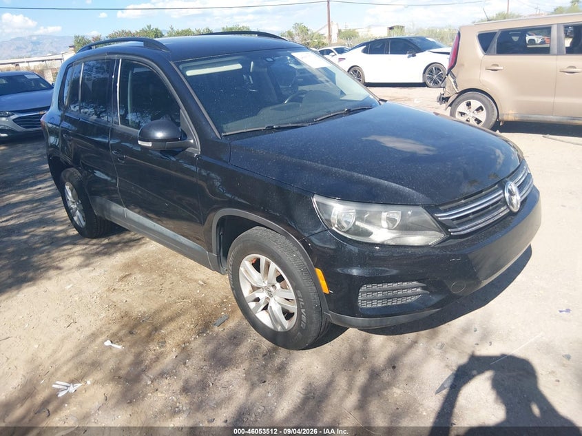 2016 VOLKSWAGEN TIGUAN S | WVGBV7AX2GW529077 | UPCARS