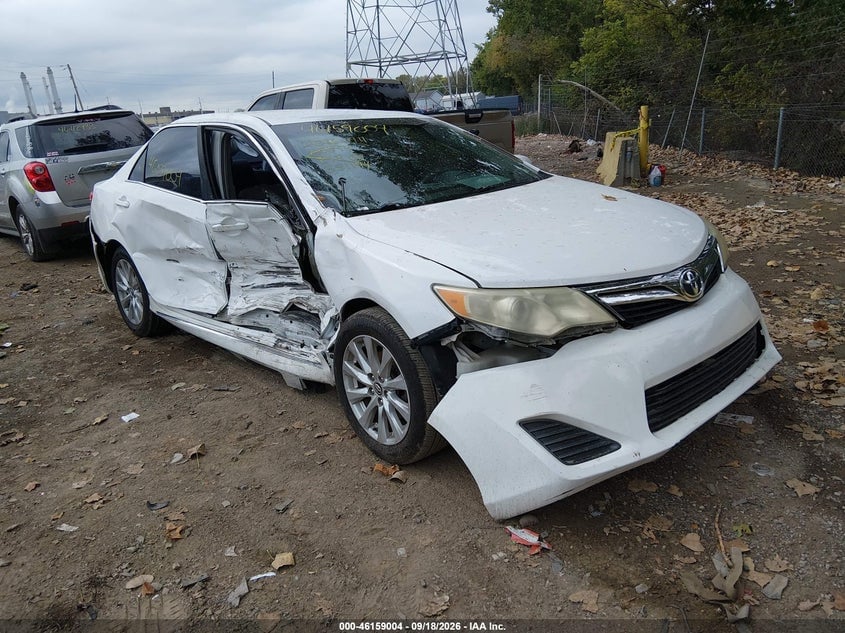2014 TOYOTA CAMRY LE | 4T1BF1FK6EU381144 | UPCARS