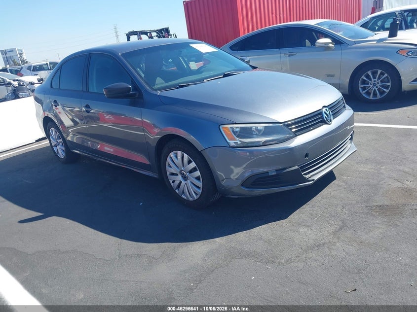 2011 VOLKSWAGEN JETTA 2.0L S | 3VW2K7AJ0BM382806 | UPCARS