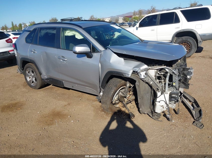 2025 TOYOTA RAV4 HYBRID XLE | JTMRWRFV7SJ069584 | UPCARS