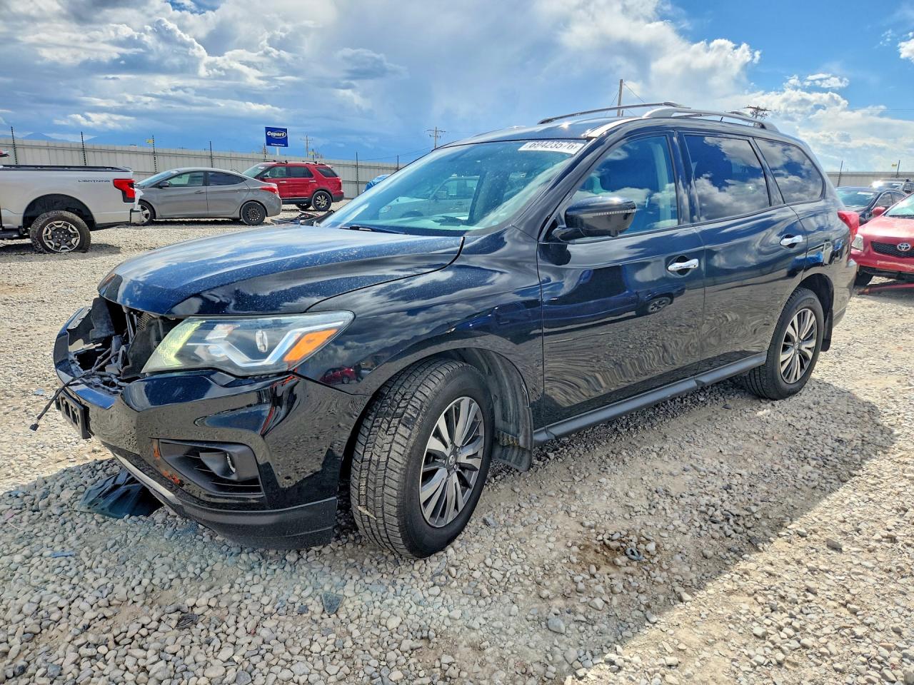 2017 NISSAN PATHFINDER SL | 5N1DR2MM2HC626543 | UPCARS