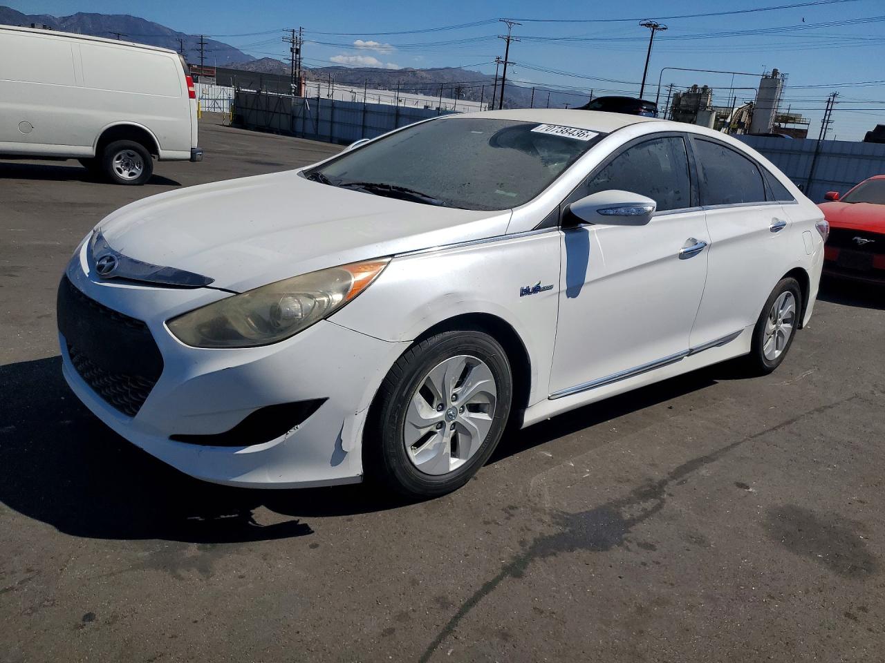 2015 HYUNDAI SONATA BASE | KMHEC4A47FA133536 | UPCARS