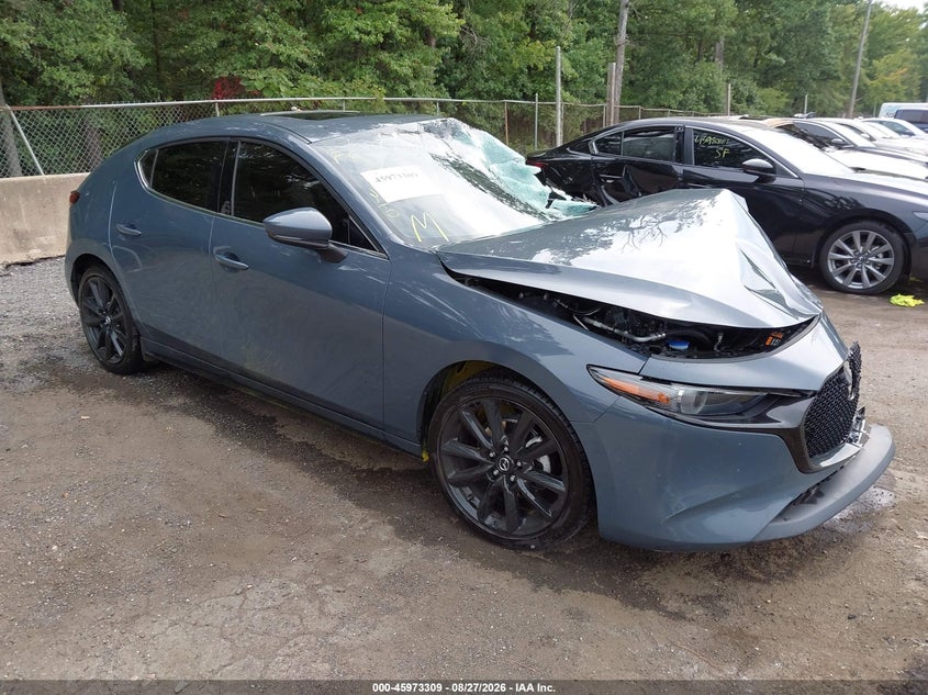 2021 MAZDA MAZDA3 | JM1BPAML3M1335235 | UPCARS