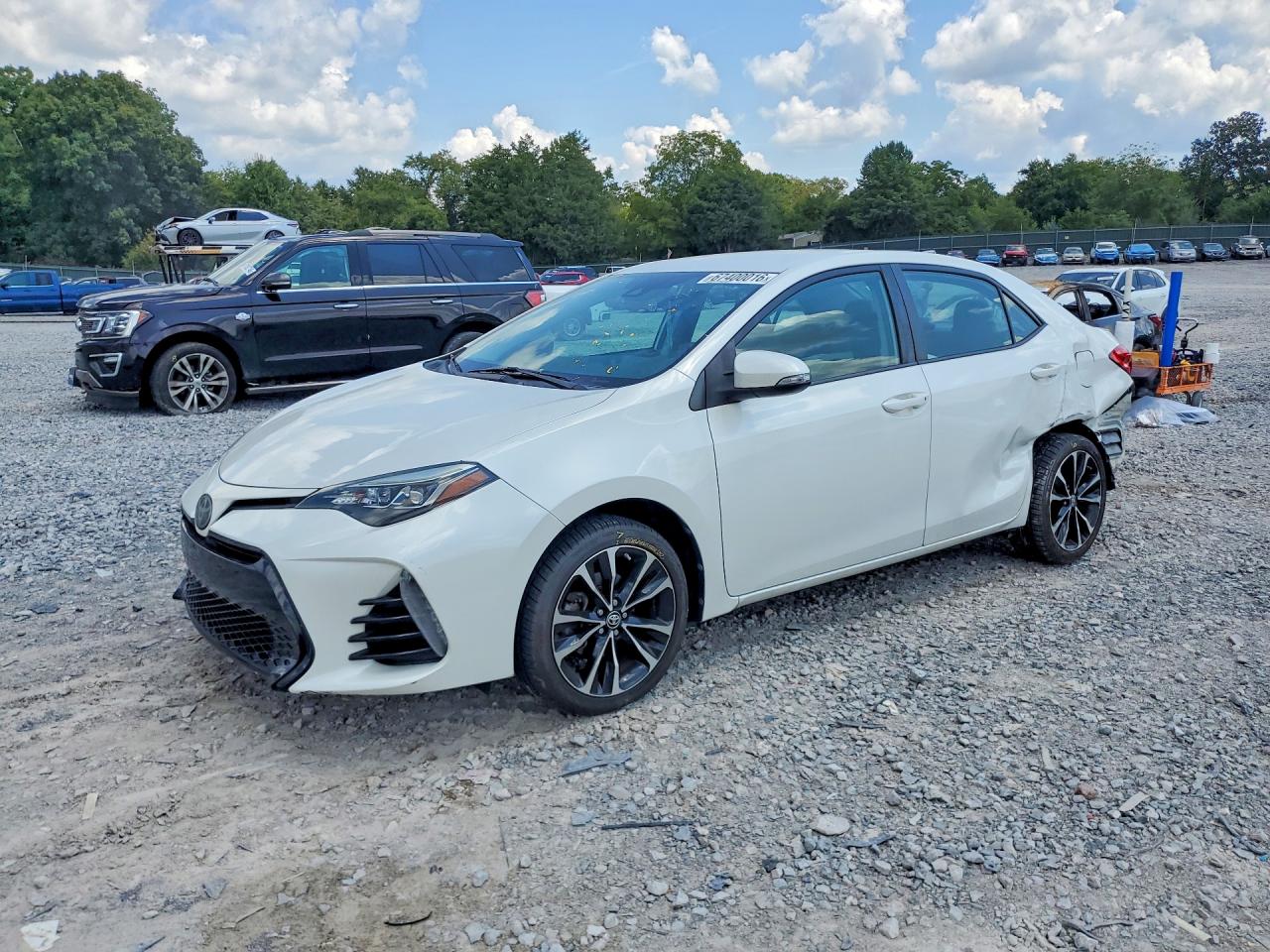 2018 TOYOTA COROLLA SE | 5YFBURHE1JP845738 | UPCARS