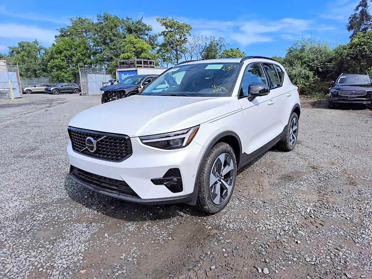 2026 VOLVO XC40 PLUS | YV4L12UC2T2792779 | UPCARS