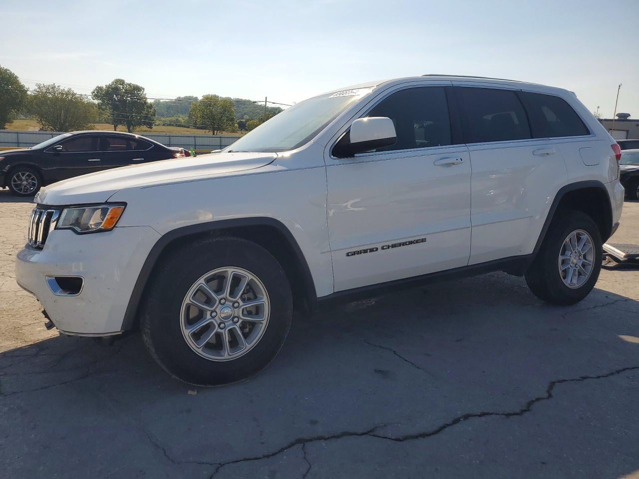 2018 JEEP CHEROKEE LAREDO | 1C4RJFAG1JC506374 | UPCARS