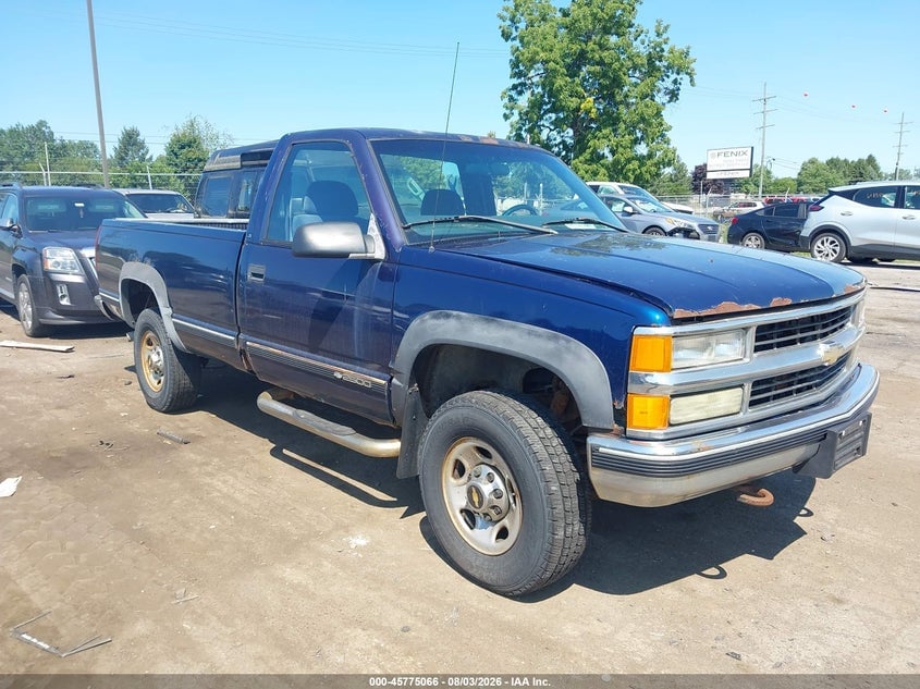2000 CHEVROLET K2500 | 1GCGK24J9YR166659 | UPCARS