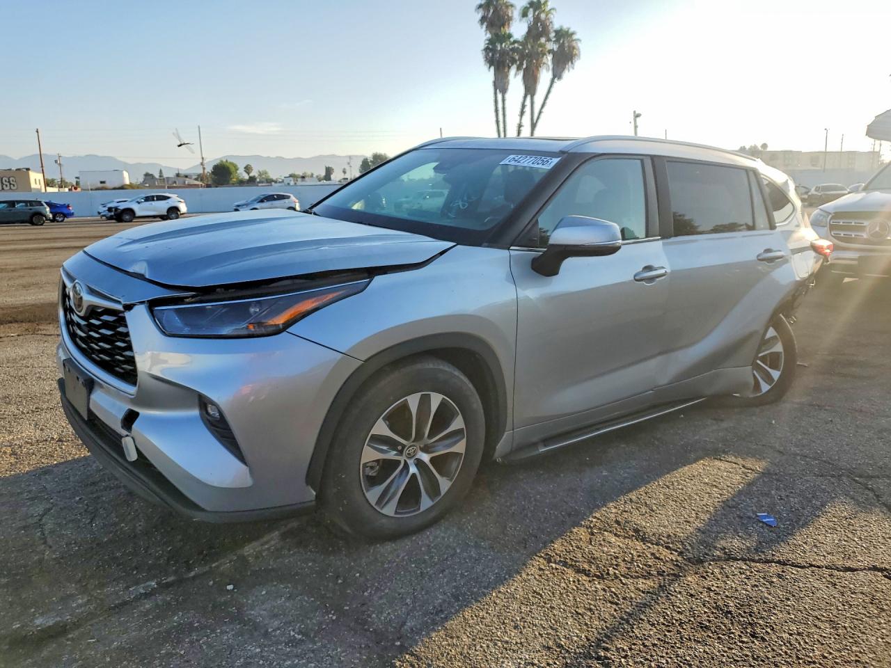 2023 TOYOTA HIGHLANDER XLE | 5TDKDRAH3PS008008 | UPCARS
