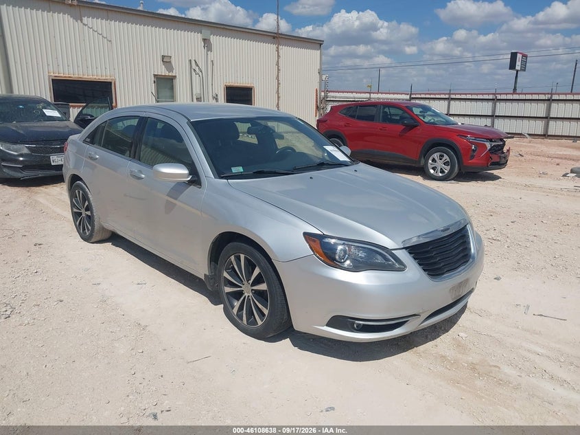 2012 CHRYSLER 200 S | 1C3CCBHG6CN116591 | UPCARS