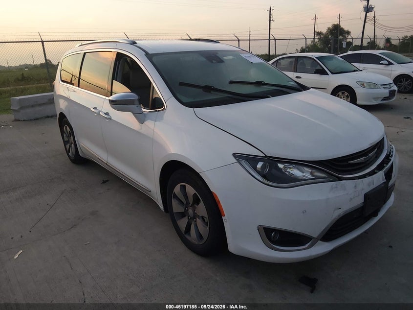 2018 CHRYSLER PACIFICA HYBRID LIMITED | 2C4RC1N76JR105207 | UPCARS