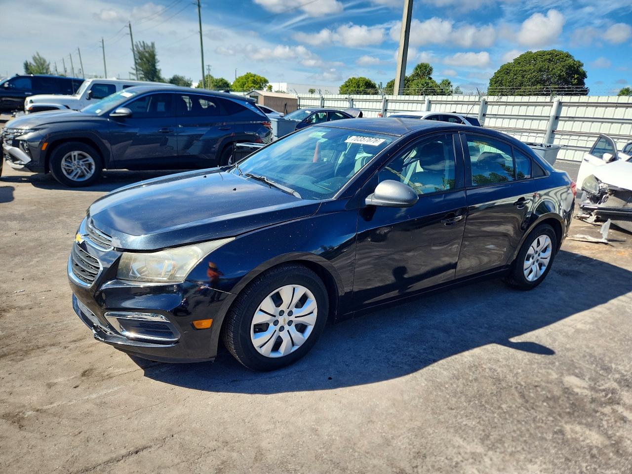 2015 CHEVROLET CRUZE LS | 1G1PA5SH1F7201376 | UPCARS
