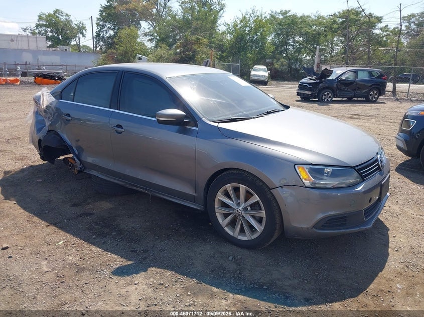 2013 VOLKSWAGEN JETTA 2.5L SE | 3VWDP7AJ6DM445467 | UPCARS