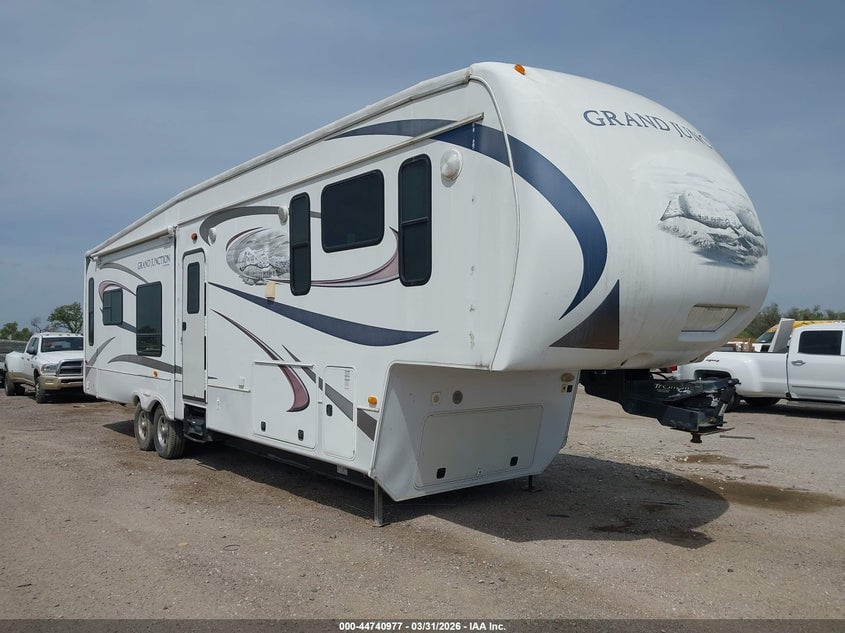 2011 GRAND JUNCTION DUTCHMAN | 47CFCGU20BC659685 | UPCARS