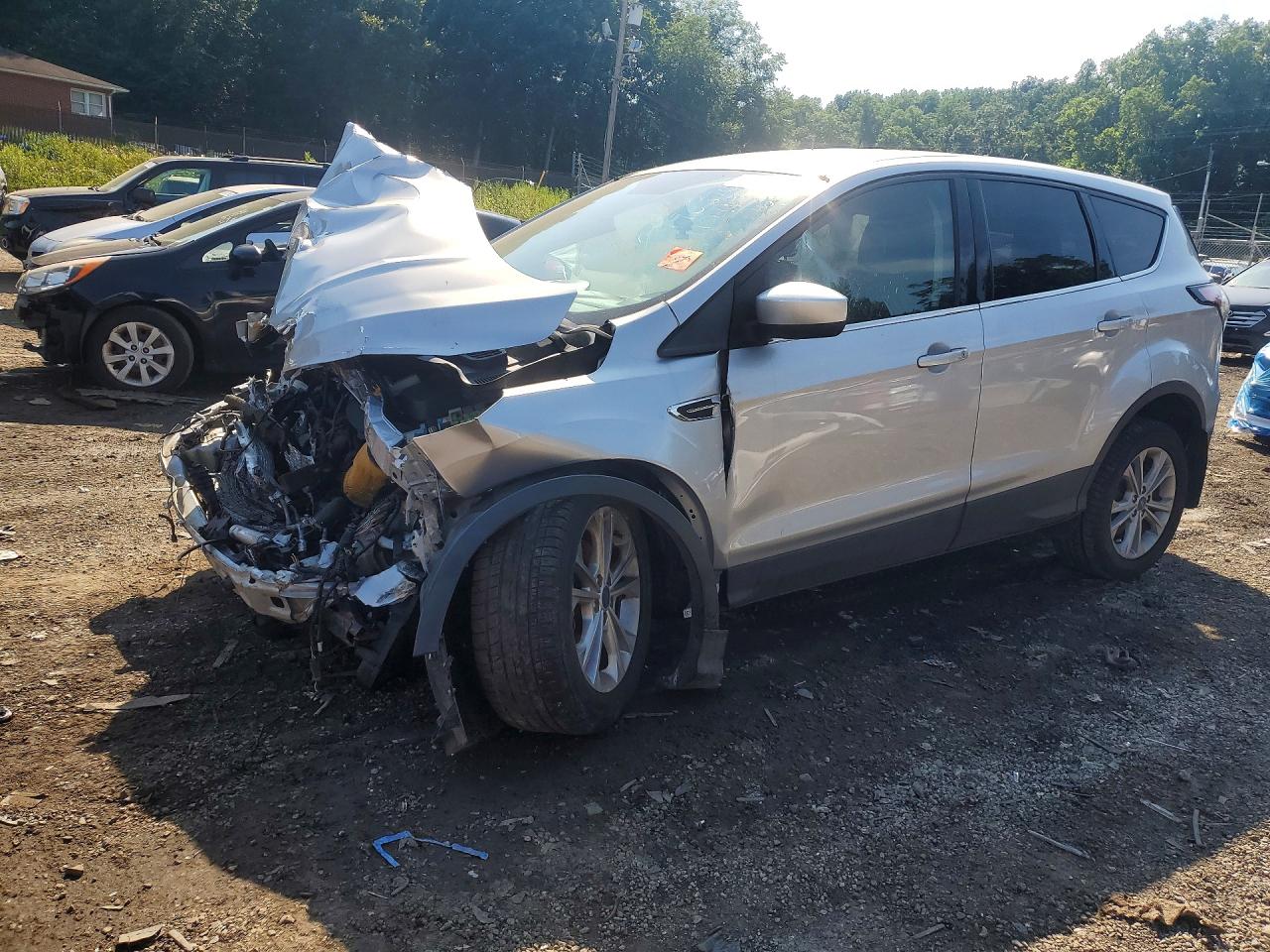 2017 FORD ESCAPE SE | 1FMCU0GD2HUB94766 | UPCARS