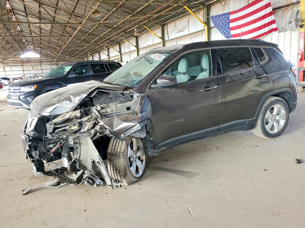 2017 JEEP COMPASS LATITUDE | 3C4NJDBB6HT672068 | UPCARS