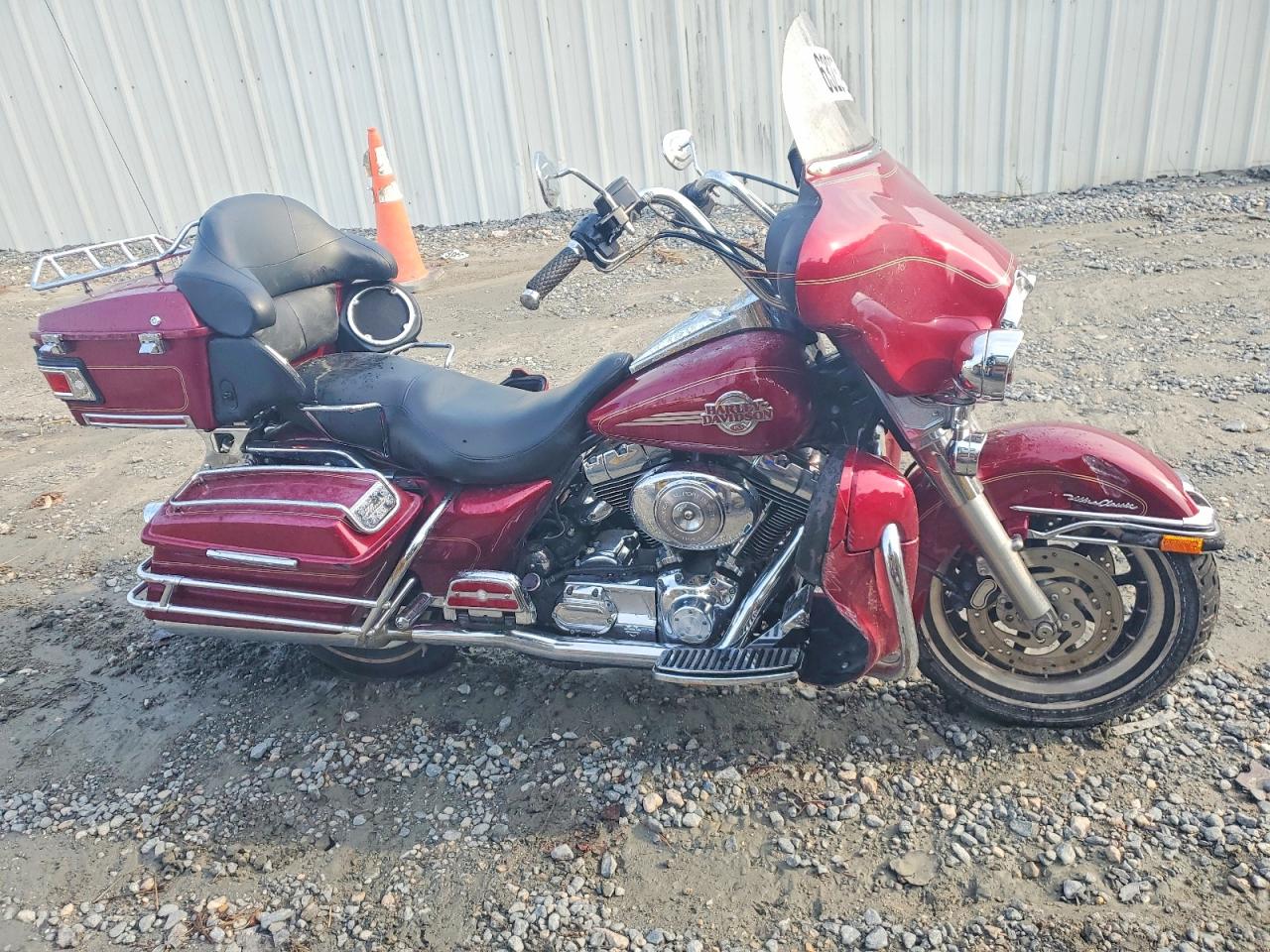 2005 HARLEY-DAVIDSON FL | 1HD1FCW175Y650469 | UPCARS