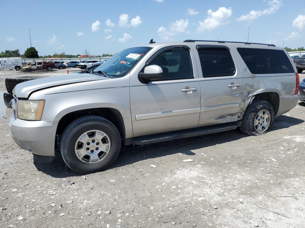 2007 CHEVROLET SUBURBAN C1500 | 3GNFC16JX7G132980 | UPCARS