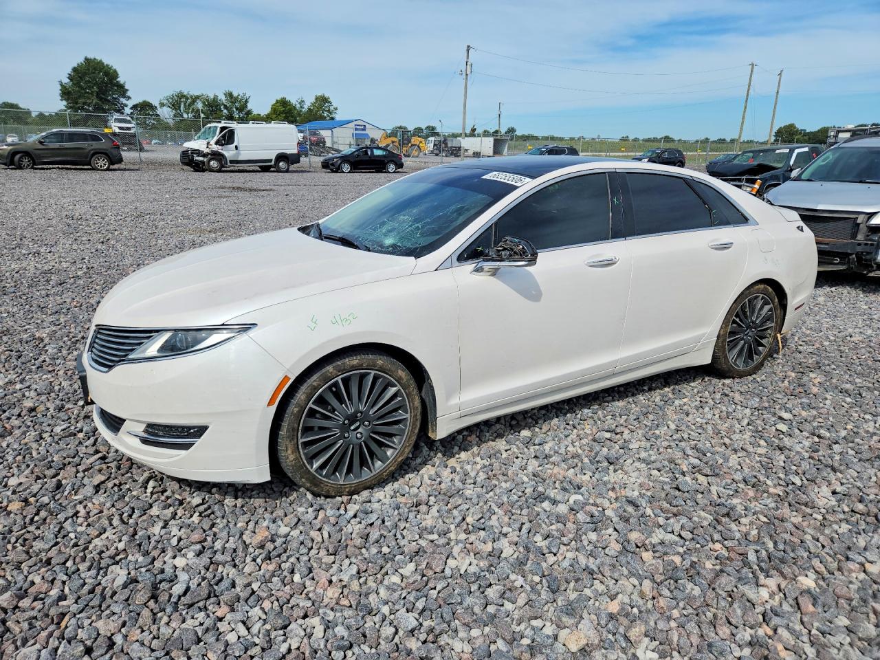 2014 LINCOLN MKZ | 3LN6L2JK8ER816177 | UPCARS