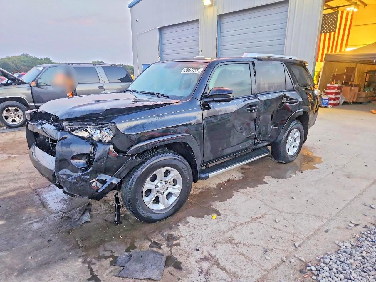 2016 TOYOTA 4RUNNER SR5 | JTEBU5JR5G5360994 | UPCARS