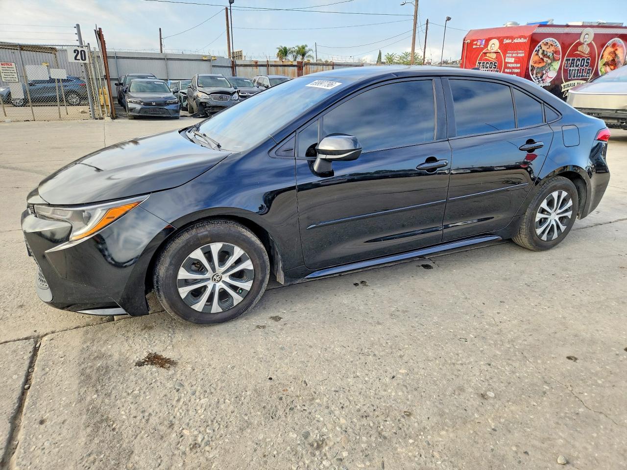 2022 TOYOTA COROLLA LE | JTDEAMDE2NJ036712 | UPCARS