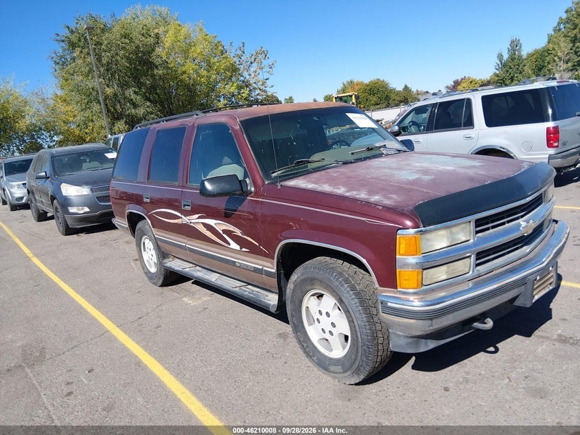 1995 CHEVROLET TAHOE K1500 | 1GNEK13K7SJ372569 | UPCARS