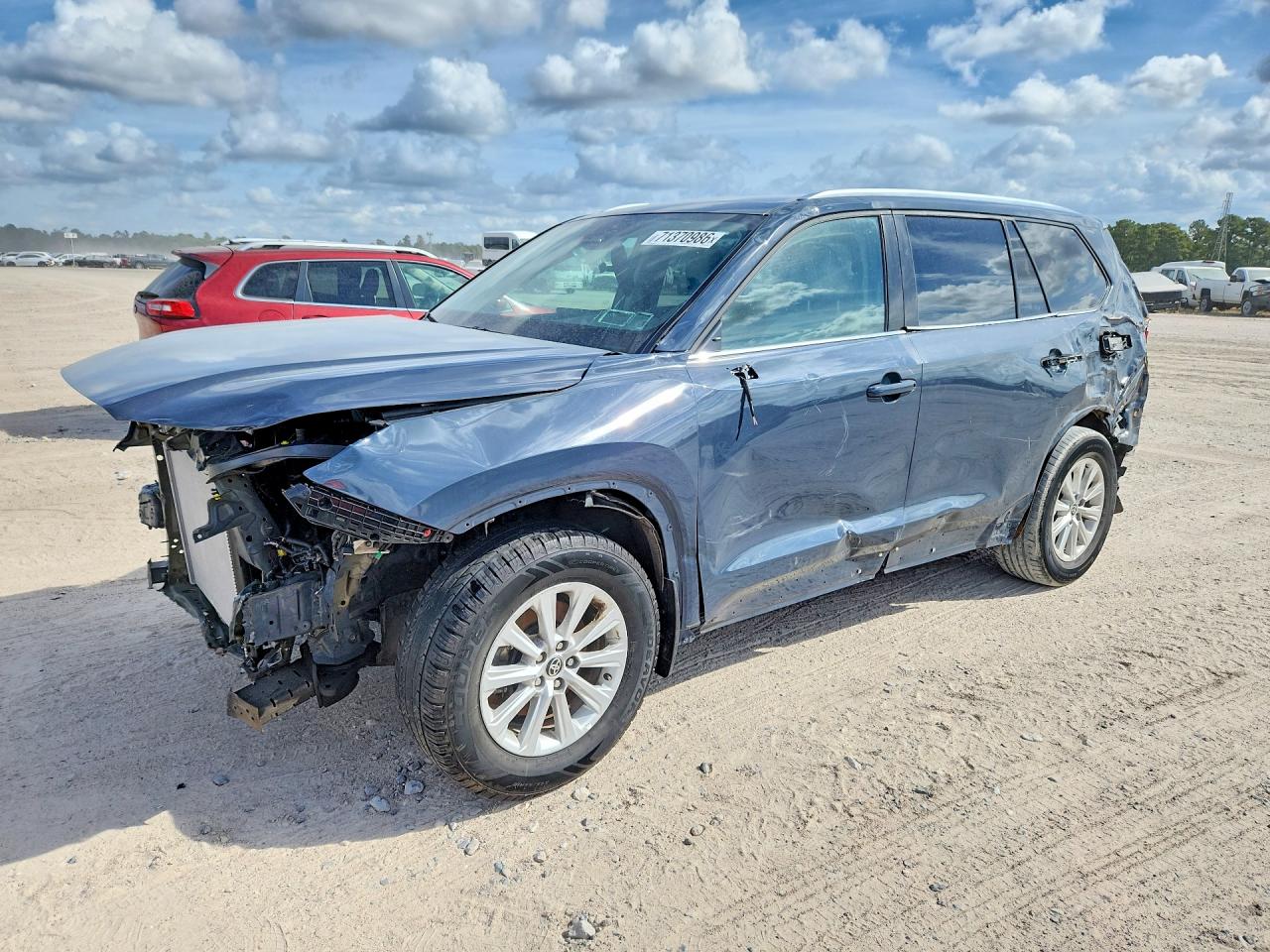 2026 TOYOTA ALL OTHER XLE | 5TDAAAB57TS110786 | UPCARS