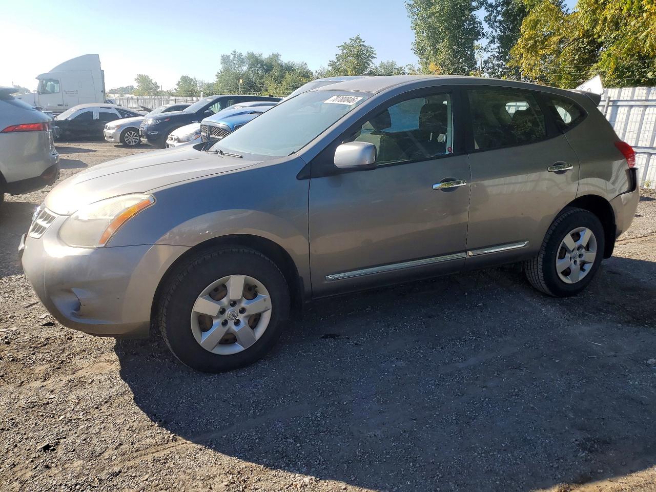 2013 NISSAN ROGUE S | JN8AS5MT6DW033088 | UPCARS