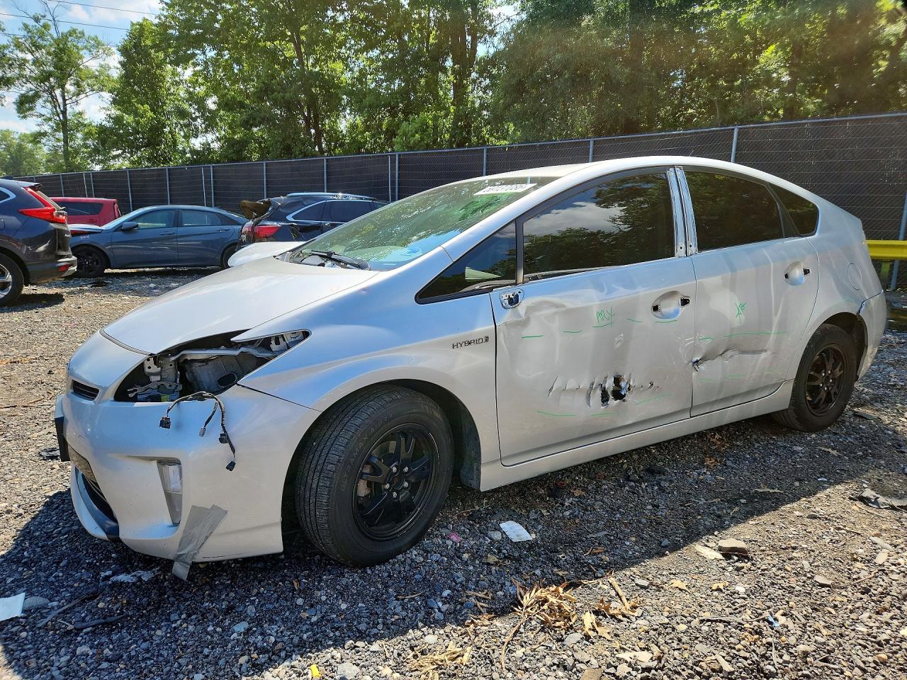 2015 TOYOTA PRIUS THREE | JTDKN3DU8F0434488 | UPCARS