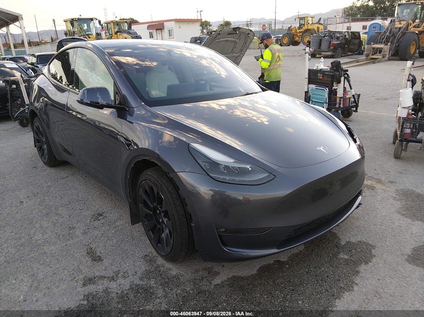 2023 TESLA MODEL Y AWD/LONG RANGE DUAL MOTOR ALL-WHEEL DRIVE | 7SAYGDEE5PF626376 | UPCARS