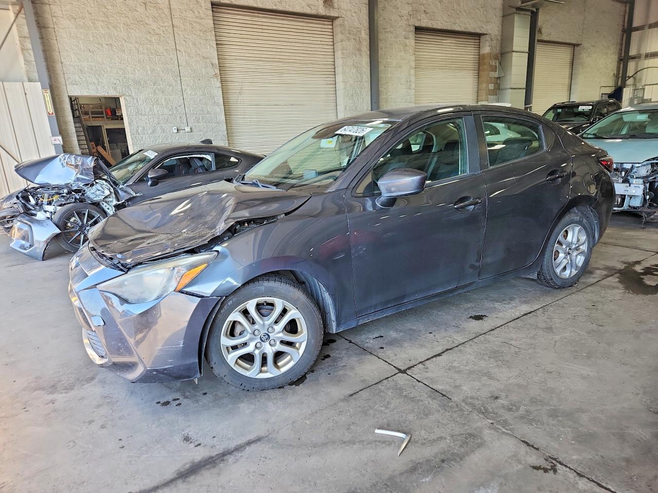 2017 TOYOTA YARIS BASE | 3MYDLBYV5HY172080 | UPCARS