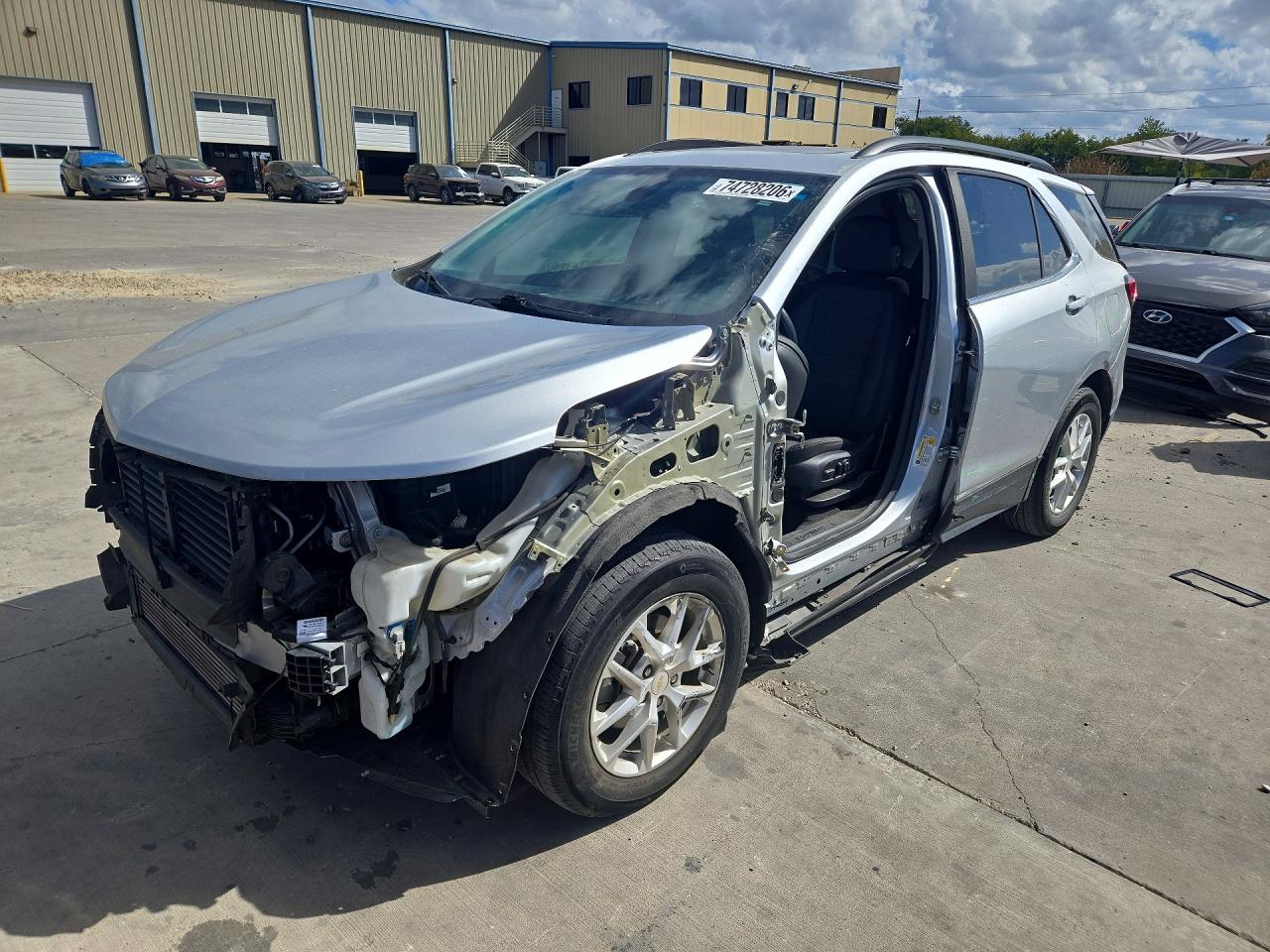 2022 CHEVROLET EQUINOX LT | 3GNAXKEV8NL178708 | UPCARS