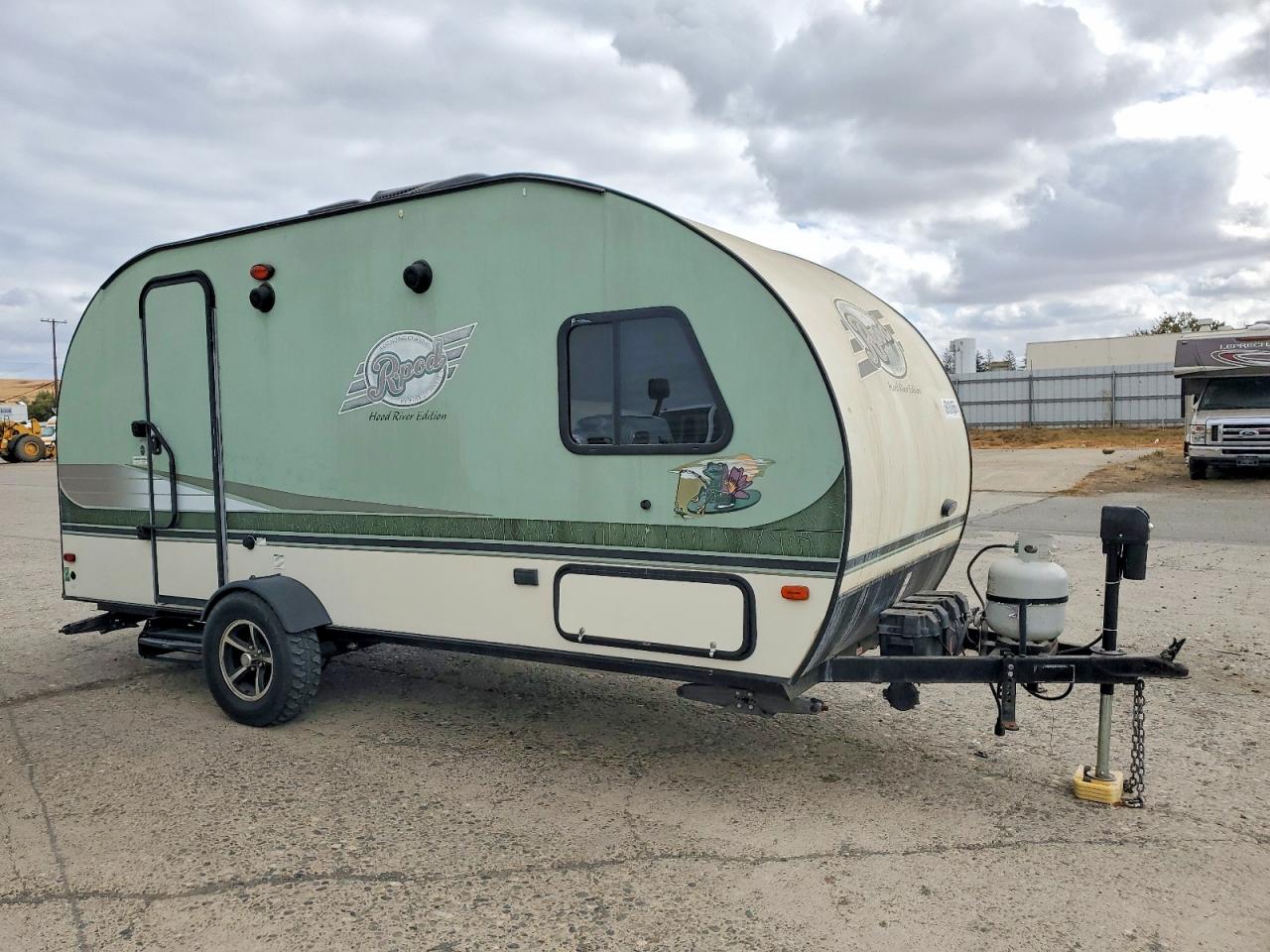 2016 FORESRIVER RPOD FOREST RIVER  CAMPER | 4X4TRPT19G2010003 | UPCARS