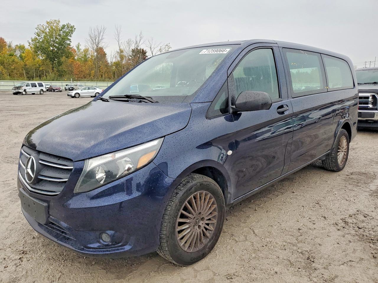 2022 MERCEDES-BENZ METRIS | W1YV0CEYXN3987570 | UPCARS