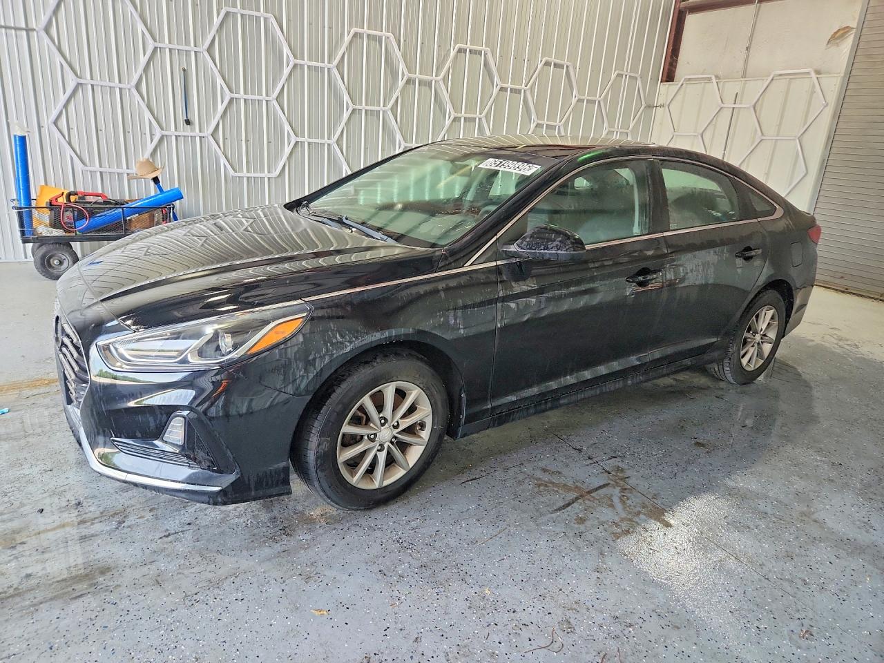 2018 HYUNDAI SONATA SE | 5NPE24AF3JH707379 | UPCARS