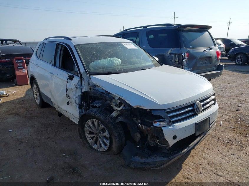 2019 VOLKSWAGEN TIGUAN 2.0T SE/2.0T SEL/2.0T SEL R-LINE/2.0T SEL R-LINE BLACK | 3VV2B7AX7KM023364 | UPCARS