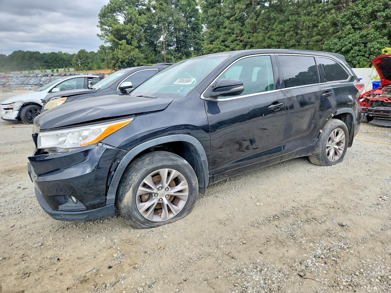 2015 TOYOTA HIGHLANDER LE PLUS | 5TDBKRFH6FS214615 | UPCARS