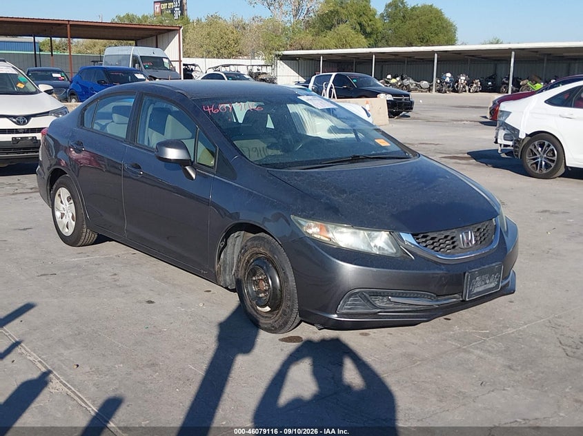2013 HONDA CIVIC LX | 19XFB2F56DE004148 | UPCARS
