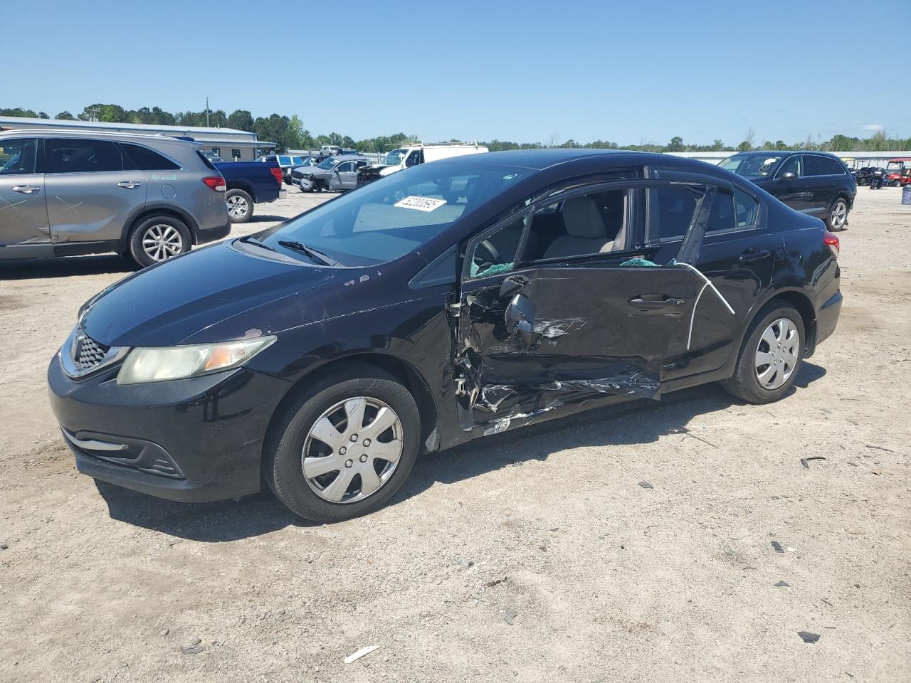 2013 HONDA CIVIC LX | 2HGFB2F56DH589867 | UPCARS