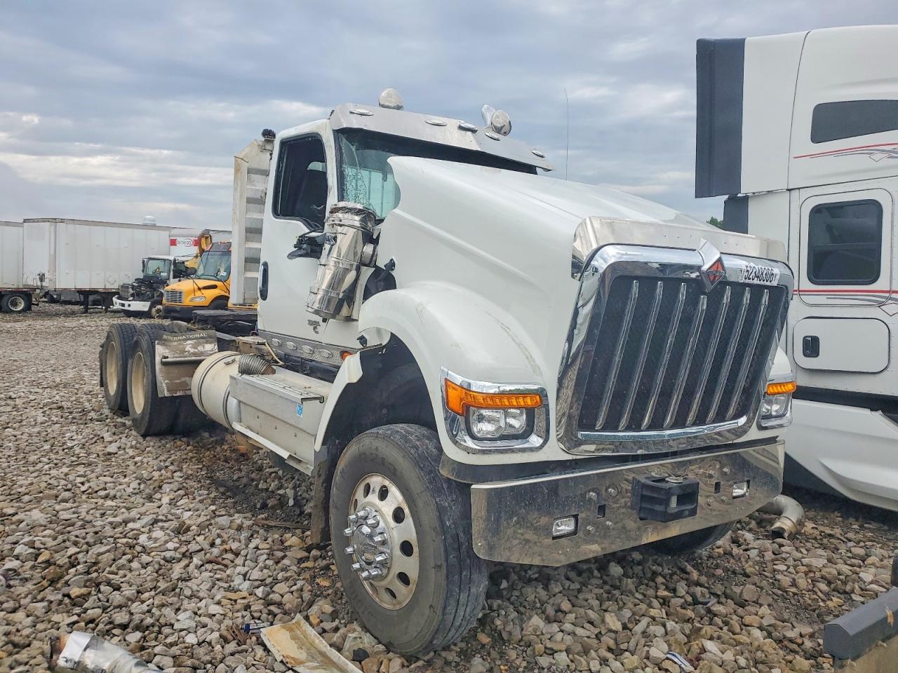 2025 INTERNATIONAL HX520 SEMI TRUCK | 3HSPAAPT9SN471339 | UPCARS