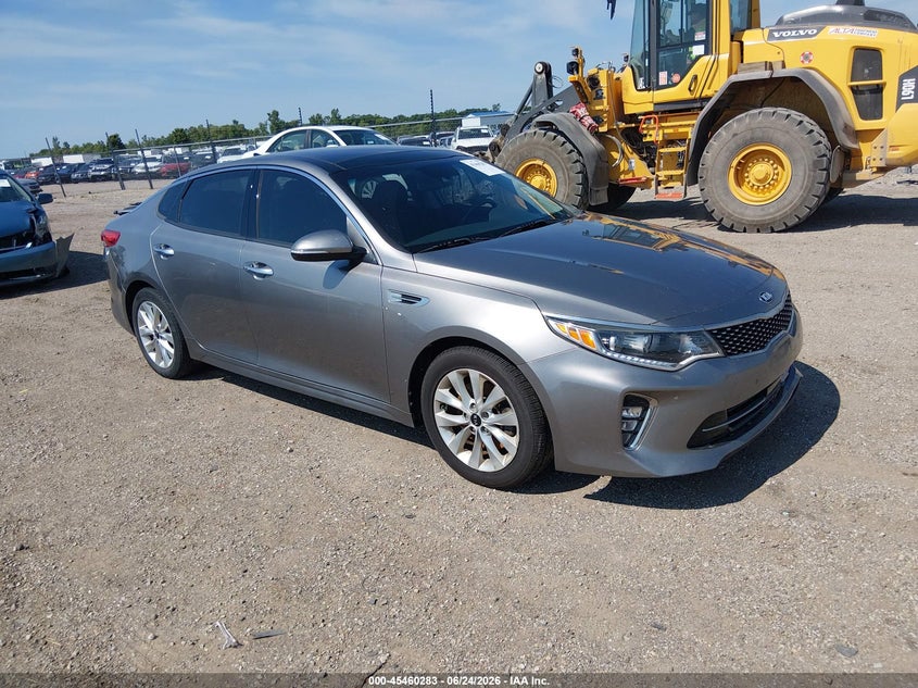 2018 KIA OPTIMA EX | 5XXGU4L39JG223721 | UPCARS