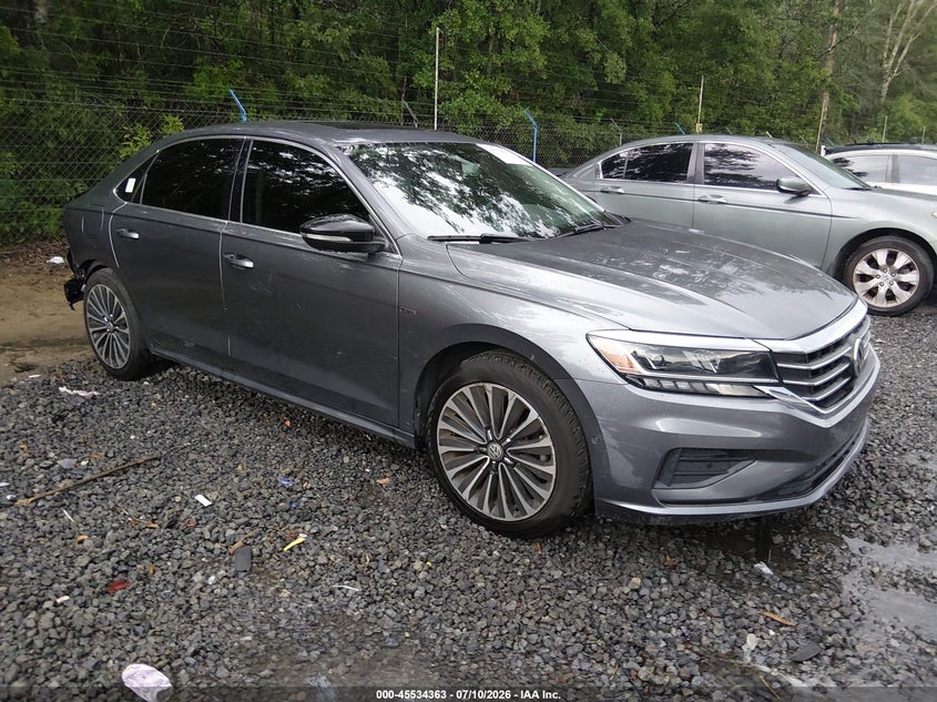 2022 VOLKSWAGEN PASSAT 2.0T LIMITED EDITION | 1VWBA7A35NC004068 | UPCARS