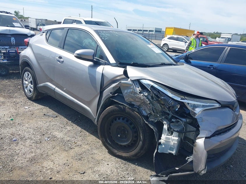 2019 TOYOTA C-HR LE | NMTKHMBX3KR079777 | UPCARS