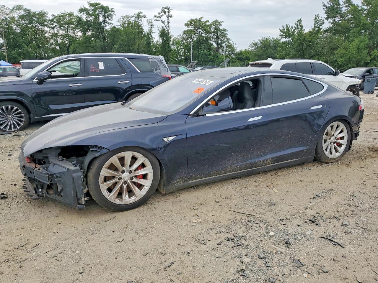 2015 TESLA MODEL S 85D | 5YJSA1H24FFP76207 | UPCARS